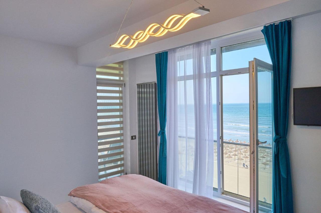 Crazy Sea View 2Br Apartment Spa Pools Resort- Parking Mamaia Exterior photo